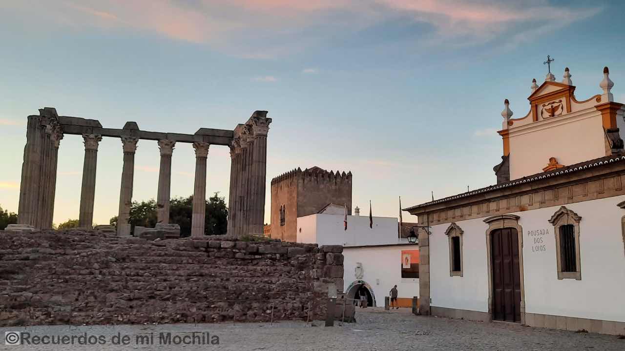 Évora