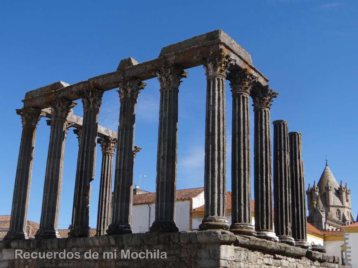 Évora