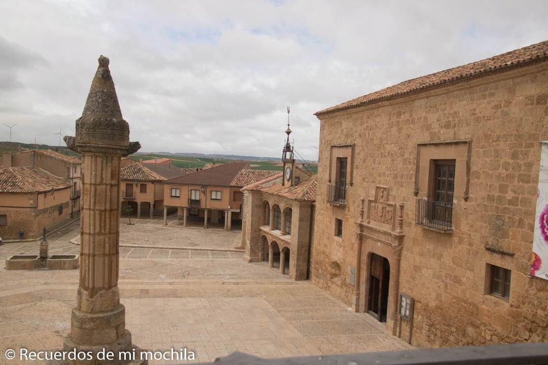 Morón de Almazán