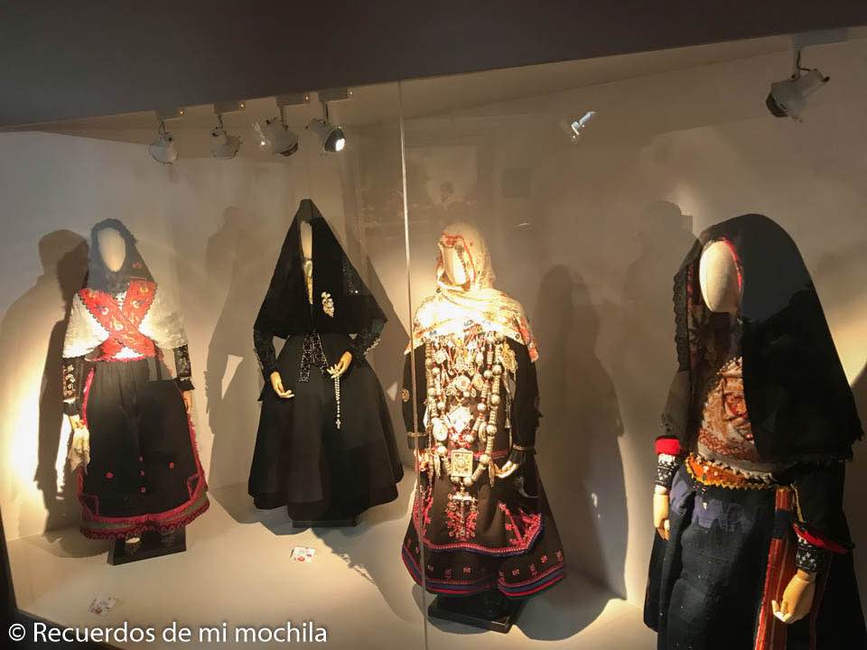 Morón de Almazán