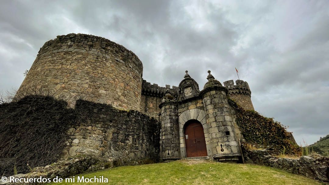 Castillo de los duques de Alburqueruqe en Mombeltrán