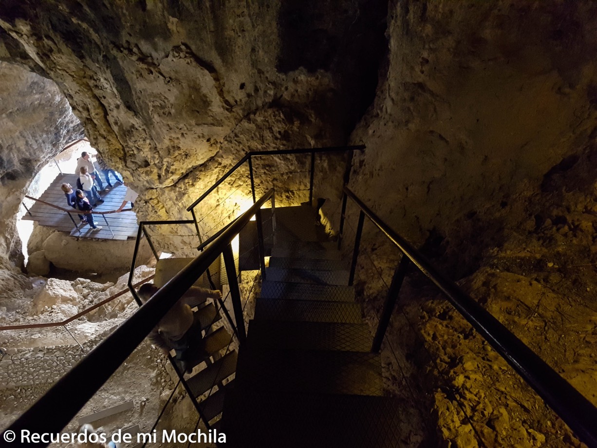 Cueva Sima de la Serreta