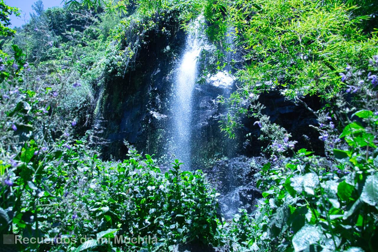 Anse des Cascades