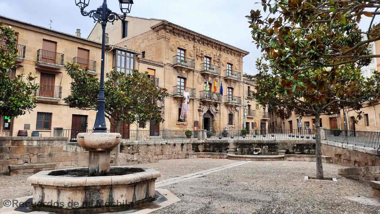 Briones