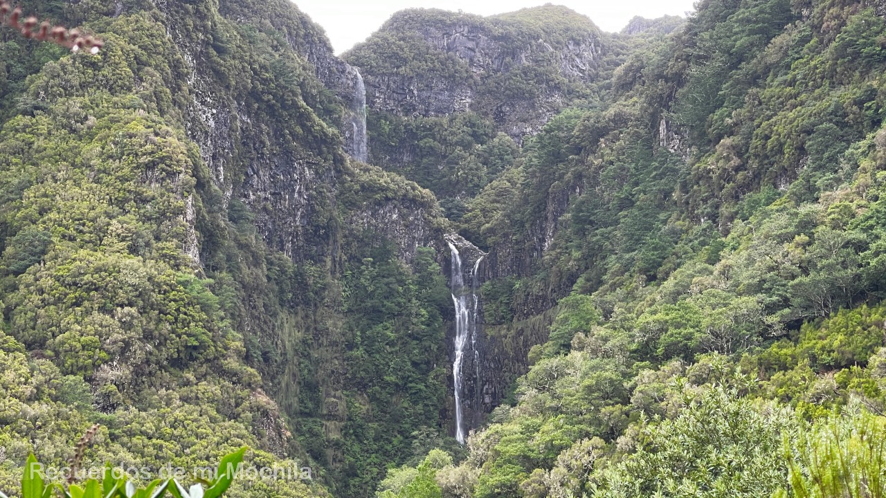 Levada das 25 Fontes
