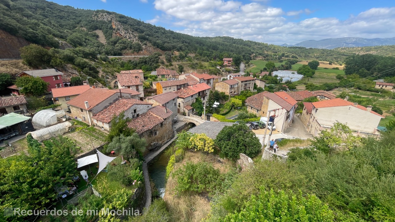 Tobera